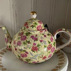 Chintz style teapot